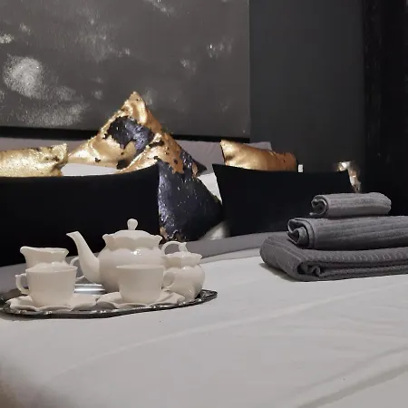 La Petite Maison *